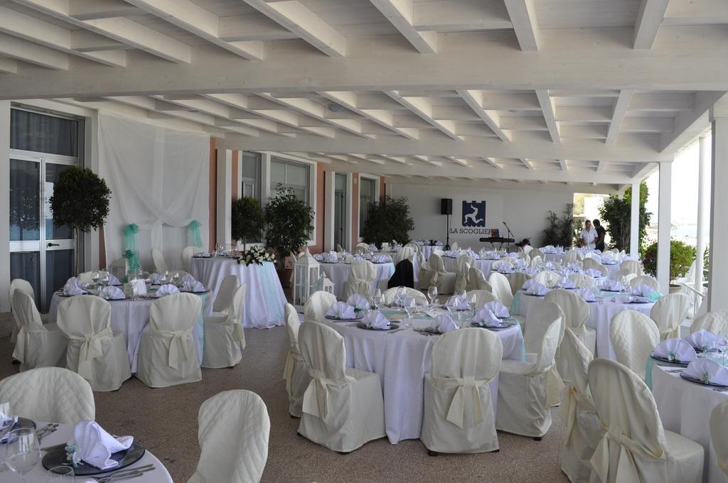 Hotel Ristorante La Scogliera Piraino Esterno foto